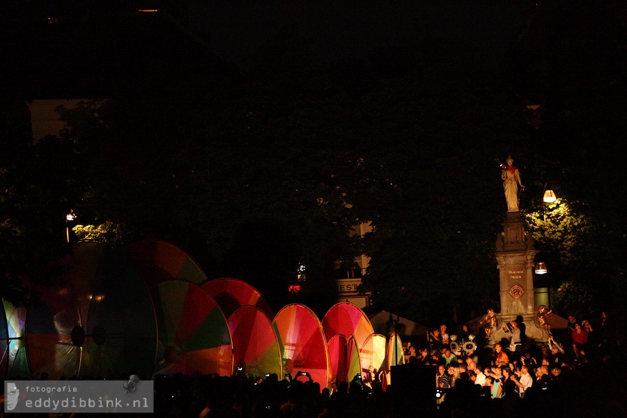 2014-07-11 Compagnie Off - Les Roues de Couleurs (Deventer Op Stelten) 002